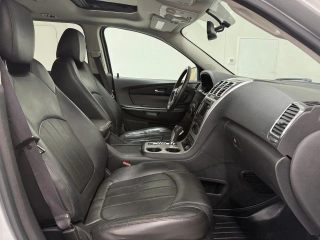 2010 GMC Acadia - Image 13 of 21