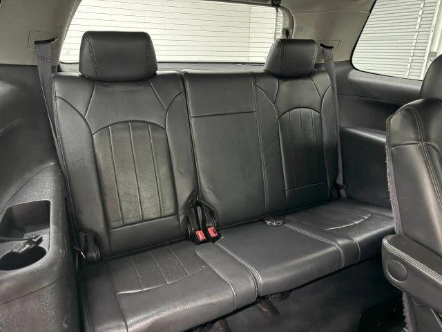 2010 GMC Acadia - Image 15 of 21