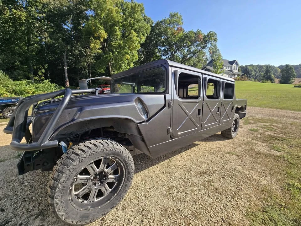 2010 GMC Hummer EV - Image 3 of 4