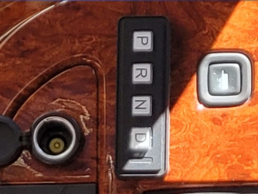 2010 GMC Savana - Image 13 of 18