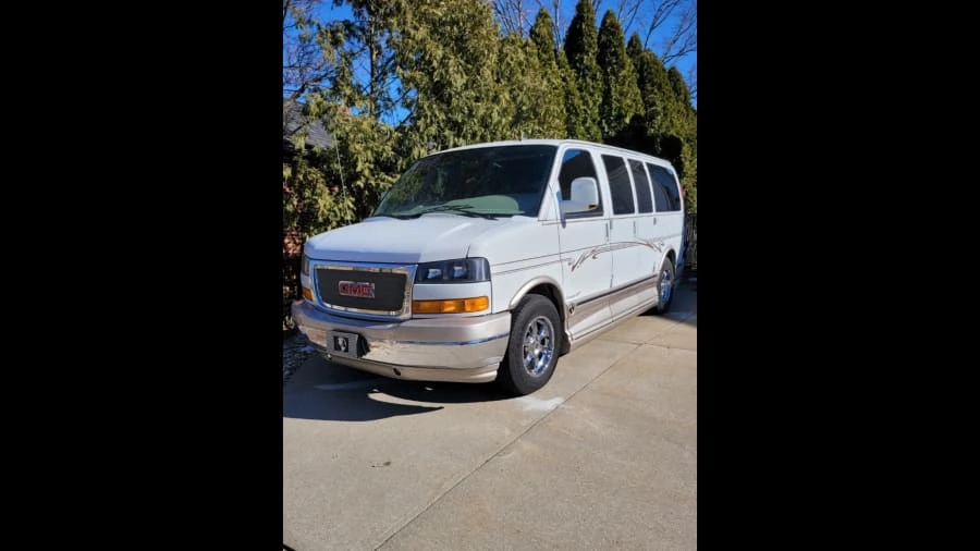 2010 GMC Savana - Image 18 of 18