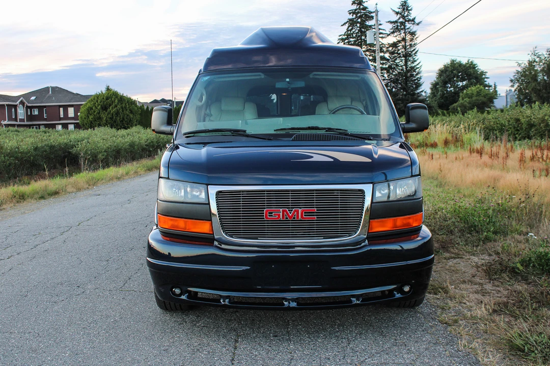 2010 GMC Savana - Image 5 of 31