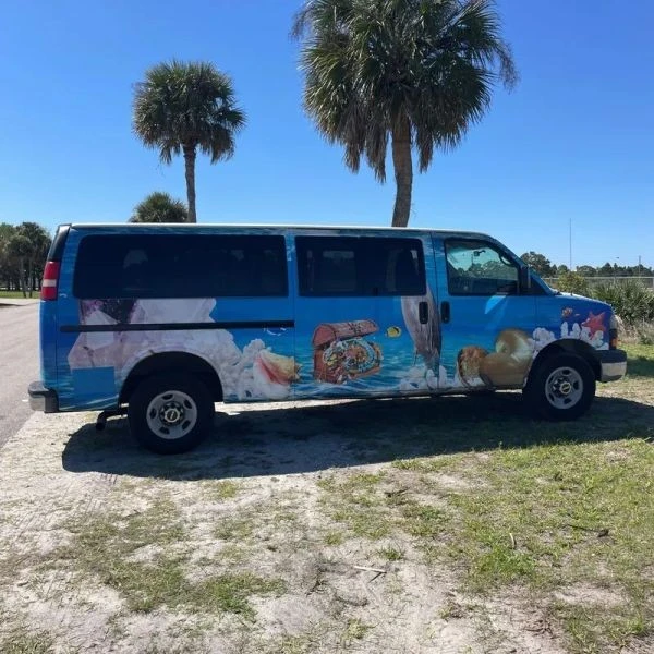 2010 GMC Savana - Image 10 of 12