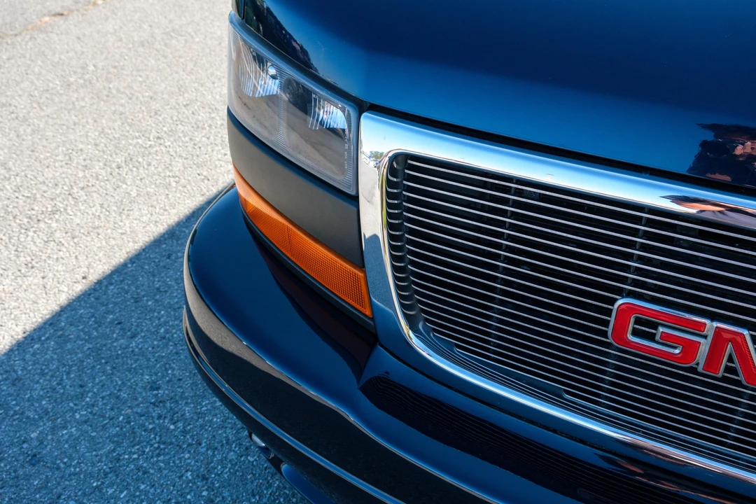 2010 GMC Savana - Image 22 of 31