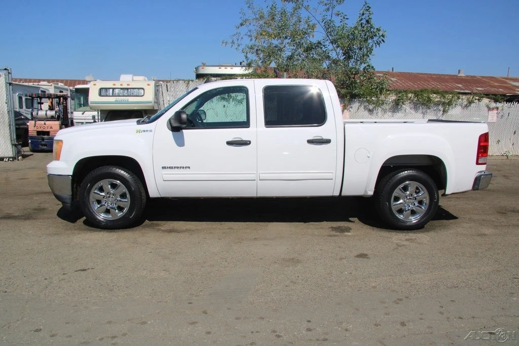 2010 GMC Sierra 3rd Gen - Image 3 of 21