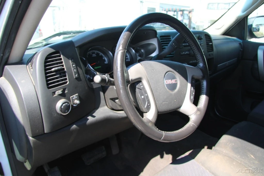 2010 GMC Sierra 3rd Gen - Image 15 of 21
