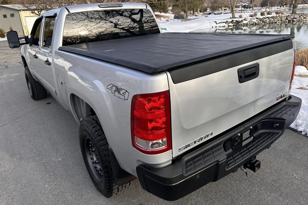2010 GMC Sierra Heavy Duty 3rd Gen - Image 5 of 31