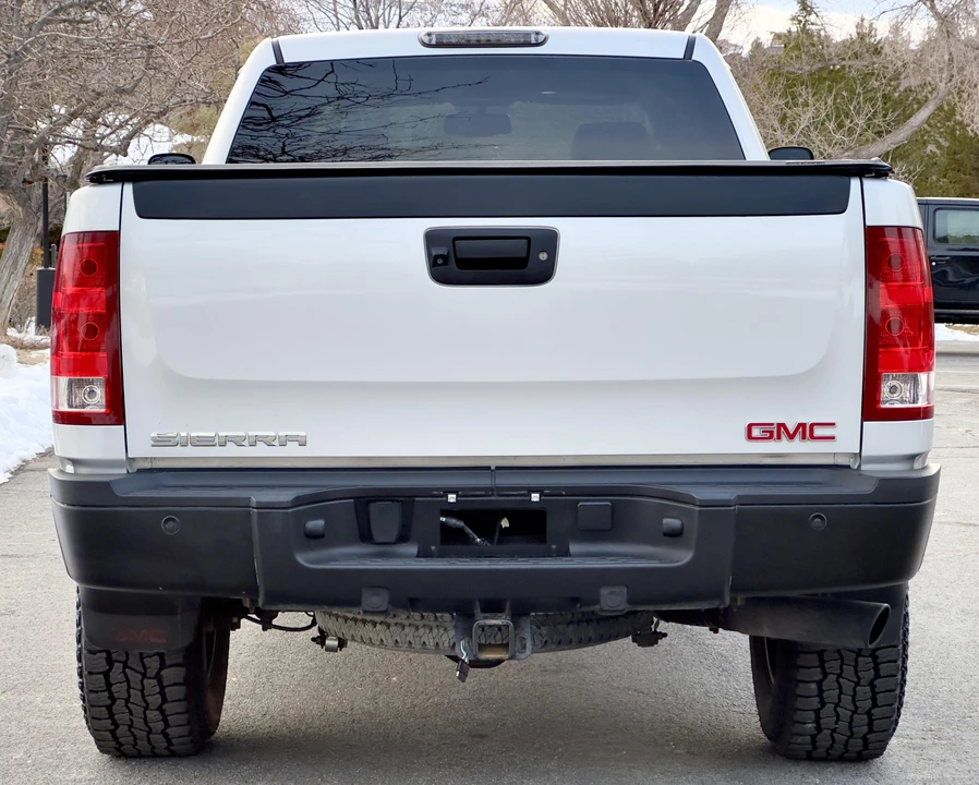 2010 GMC Sierra Heavy Duty 3rd Gen - Image 9 of 31