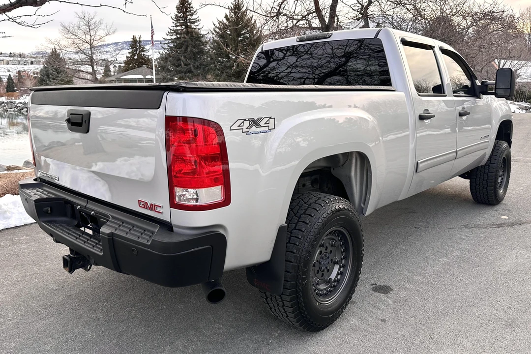 2010 GMC Sierra Heavy Duty 3rd Gen - Image 4 of 31