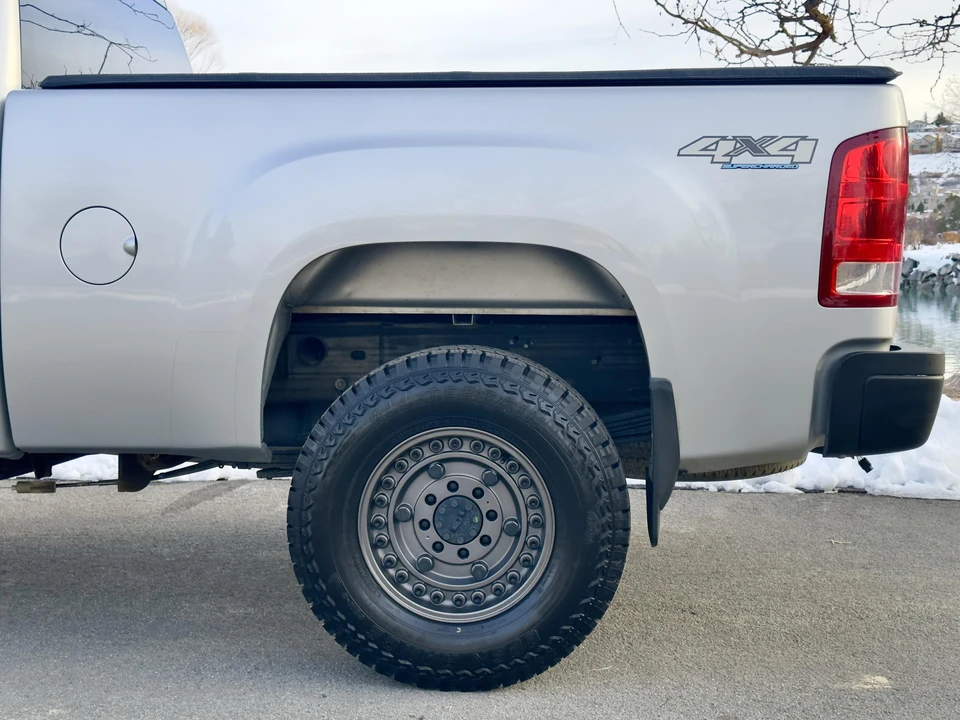2010 GMC Sierra Heavy Duty 3rd Gen - Image 22 of 31