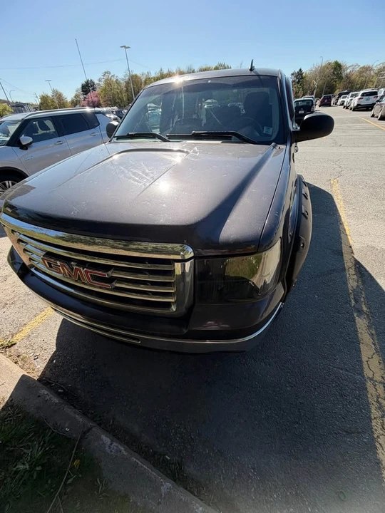 2010 GMC Sierra 2nd Gen - Image 2 of 4