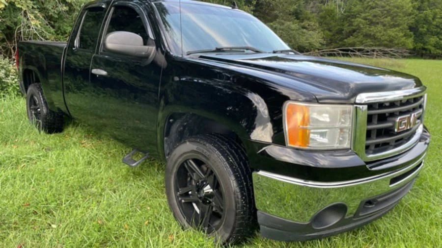 2010 GMC Sierra 3rd Gen - Image 7 of 10