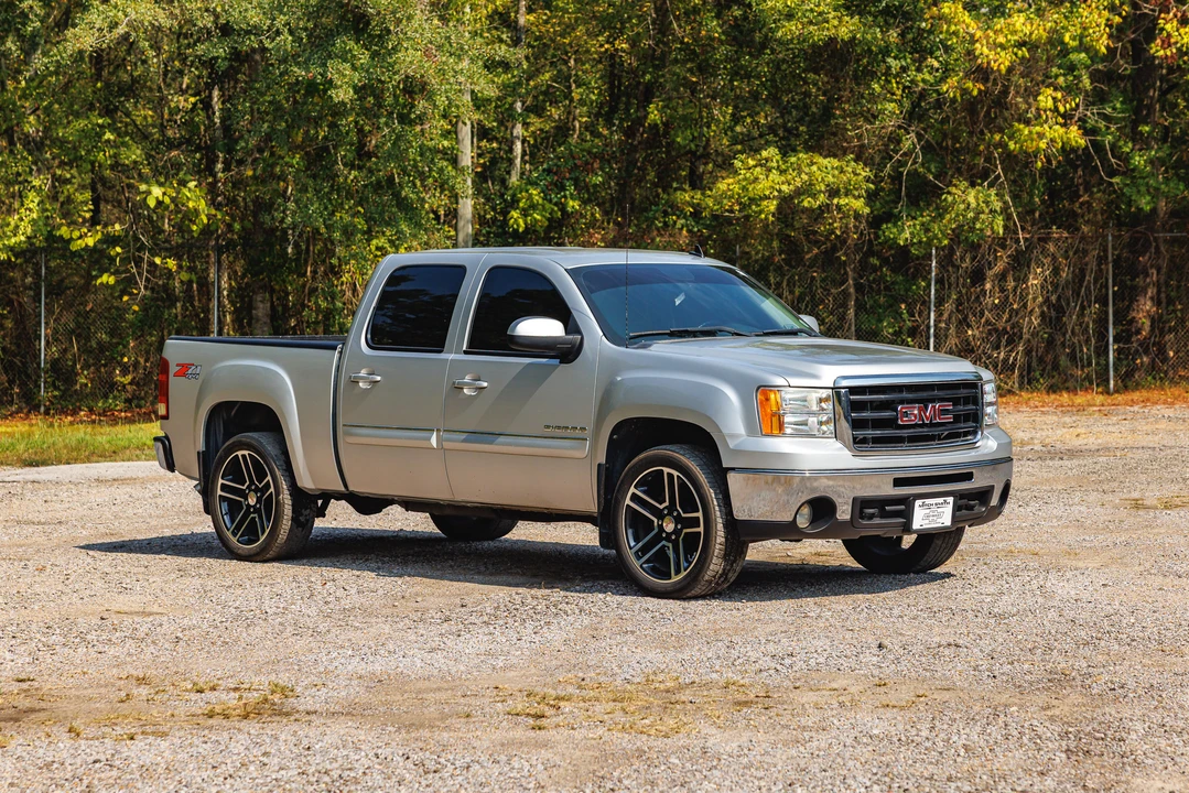 2010 GMC Sierra 3rd Gen - Image 8 of 31