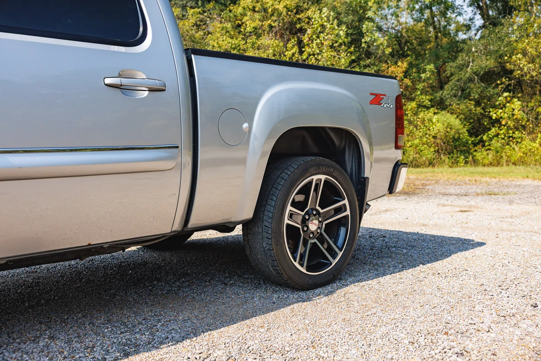 2010 GMC Sierra 3rd Gen - Image 25 of 31
