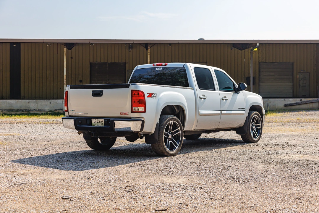 2010 GMC Sierra 3rd Gen - Image 5 of 31