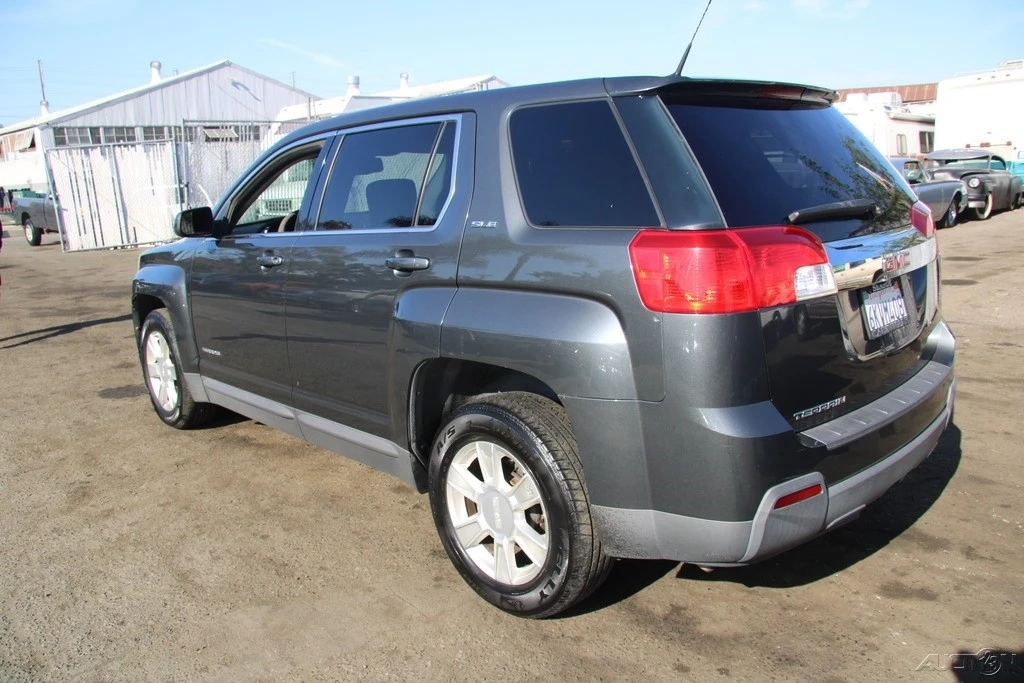 2010 GMC Terrain - Image 4 of 21