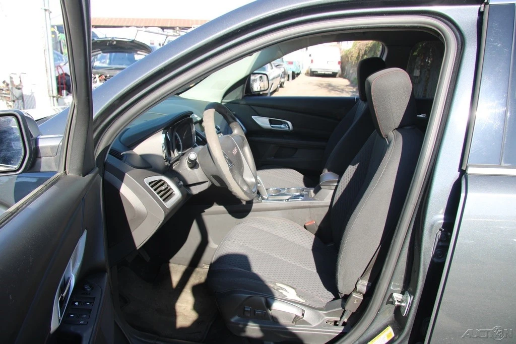 2010 GMC Terrain - Image 12 of 21