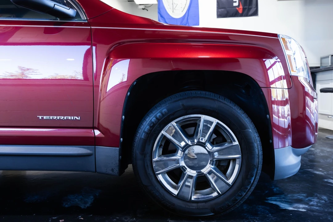 2010 GMC Terrain - Image 19 of 21