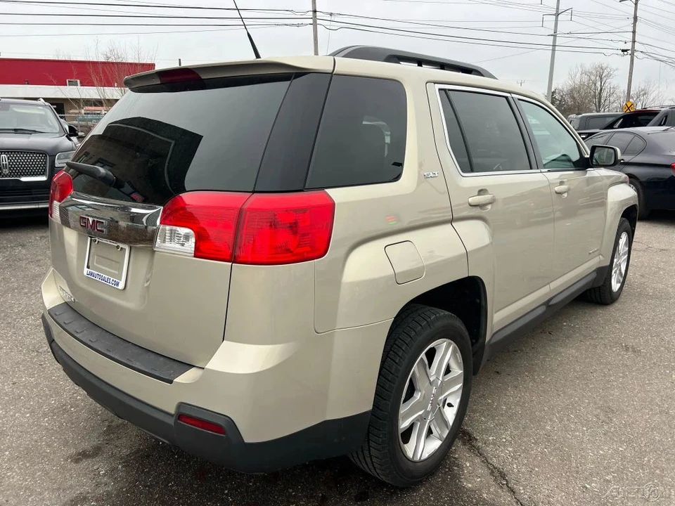 2010 GMC Terrain - Image 6 of 12