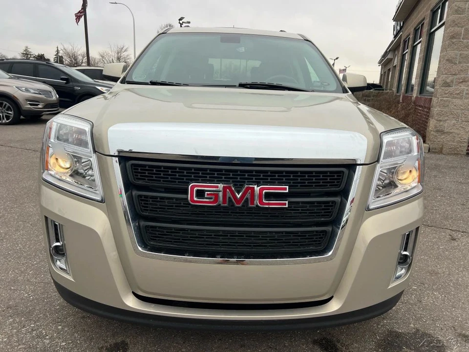 2010 GMC Terrain - Image 3 of 12