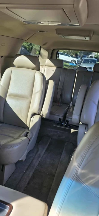 2010 GMC Yukon 3rd Gen - Image 11 of 12