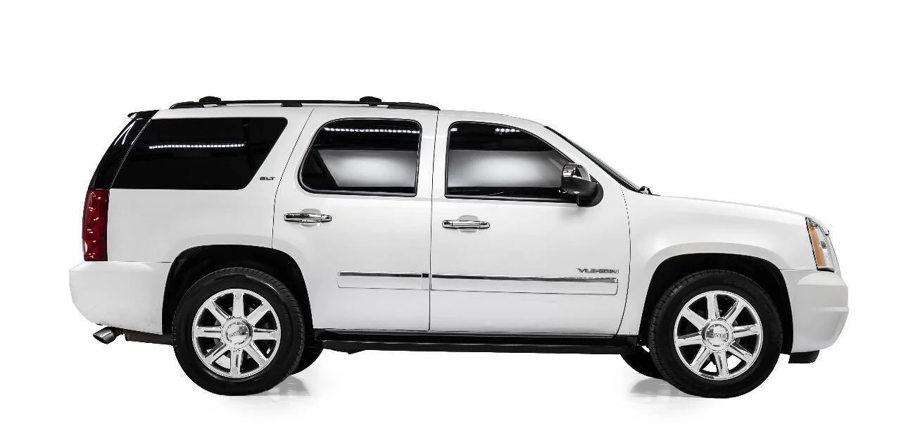 2010 GMC Yukon 3rd Gen - Image 5 of 12