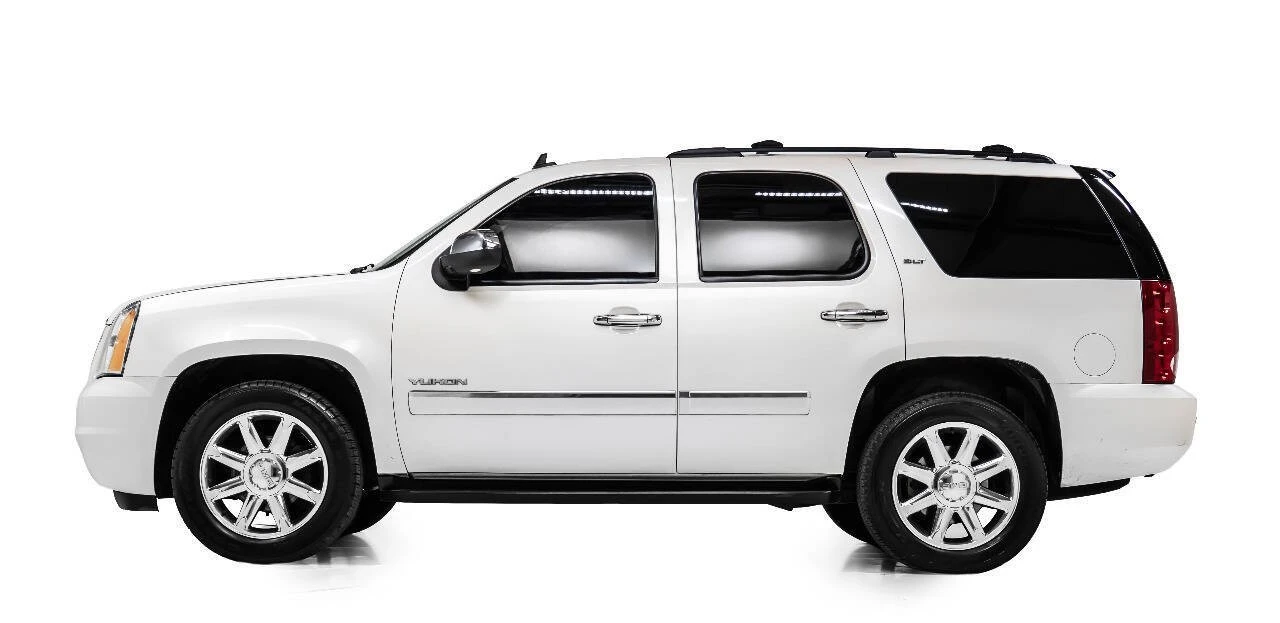 2010 GMC Yukon 3rd Gen - Image 6 of 12