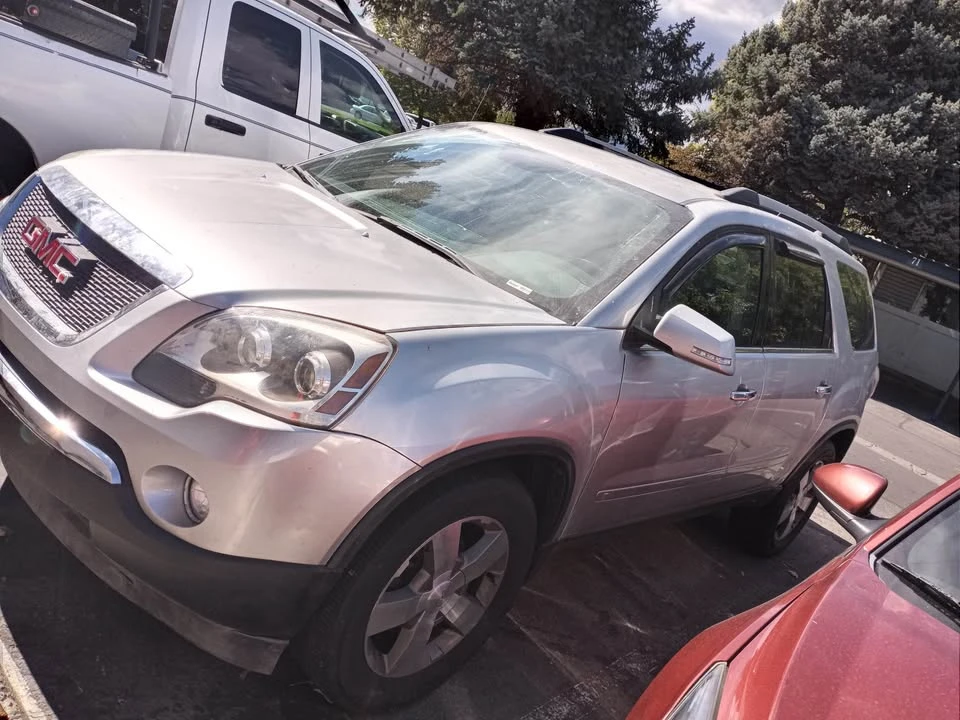 2010 GMC Acadia - Image 4 of 5