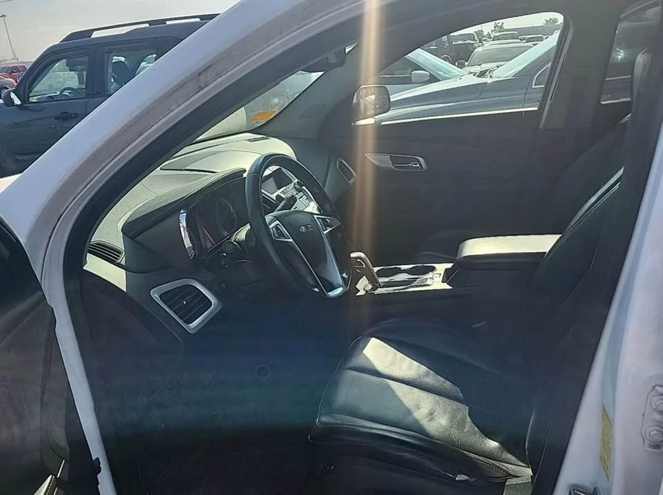 2010 GMC Terrain - Image 7 of 14