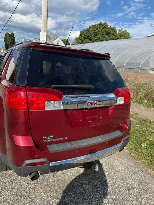 2010 GMC Terrain - Image 12 of 13
