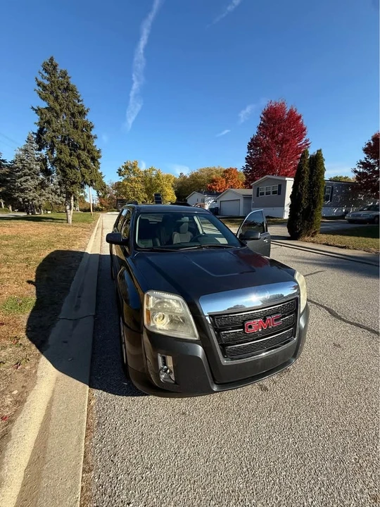 2010 GMC Terrain - Image 5 of 9