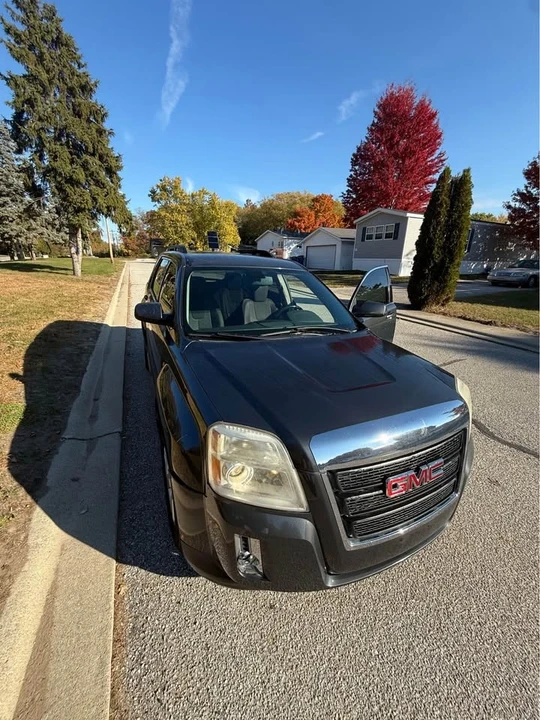 2010 GMC Terrain - Image 3 of 9
