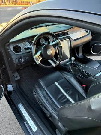2010 Ford S197 Mustang - Image 10 of 11