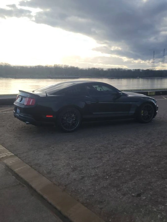 2010 Ford S197 Mustang GT - Image 3 of 8