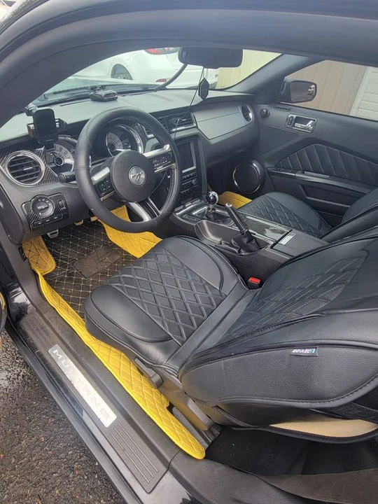 2010 Ford S197 Mustang GT - Image 5 of 8