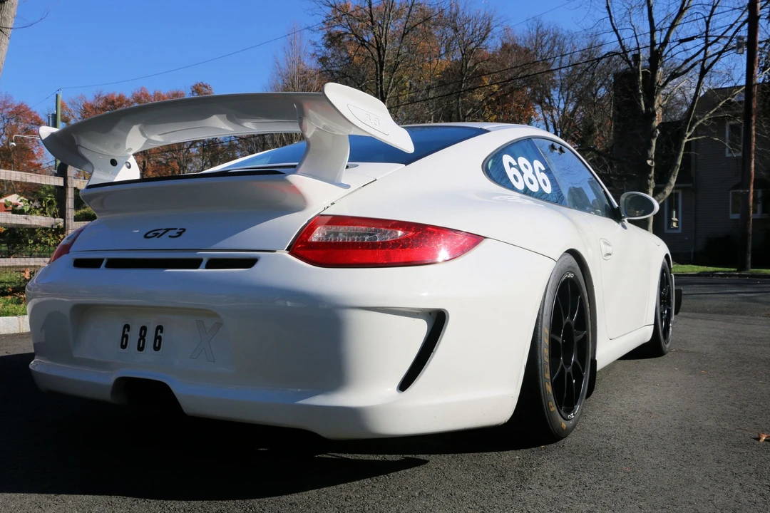 2010 Porsche 997 GT3 RS - Image 9 of 25
