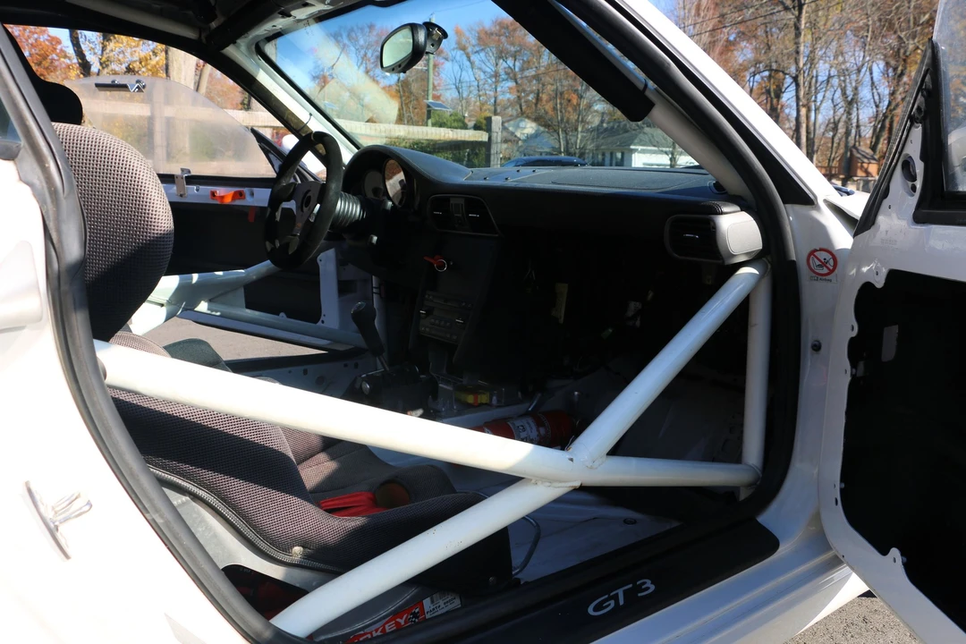 2010 Porsche 997 GT3 RS - Image 19 of 25