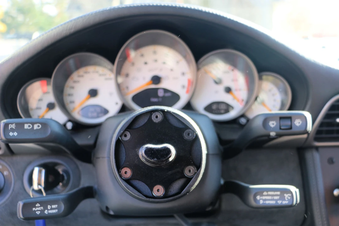 2010 Porsche 997 GT3 RS - Image 16 of 25