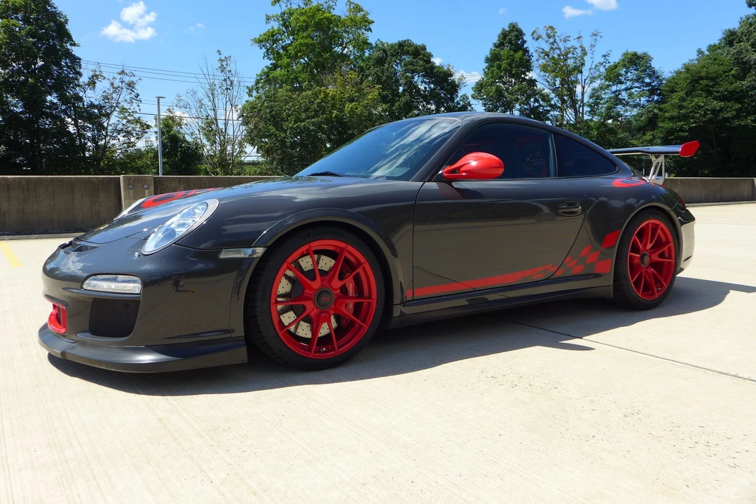 2010 Porsche 997 GT3 RS - Image 5 of 19
