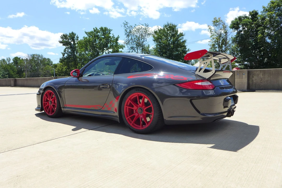 2010 Porsche 997 GT3 RS - Image 7 of 19