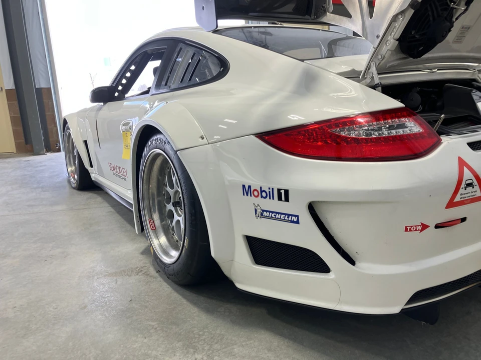 2010 Porsche 997 GT3 RS - Image 4 of 11
