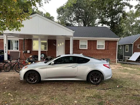2010 Genesis Coupe 3.8 Coupe