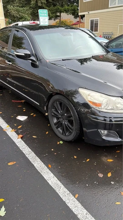 2010 Genesis GV80 - Image 3 of 4