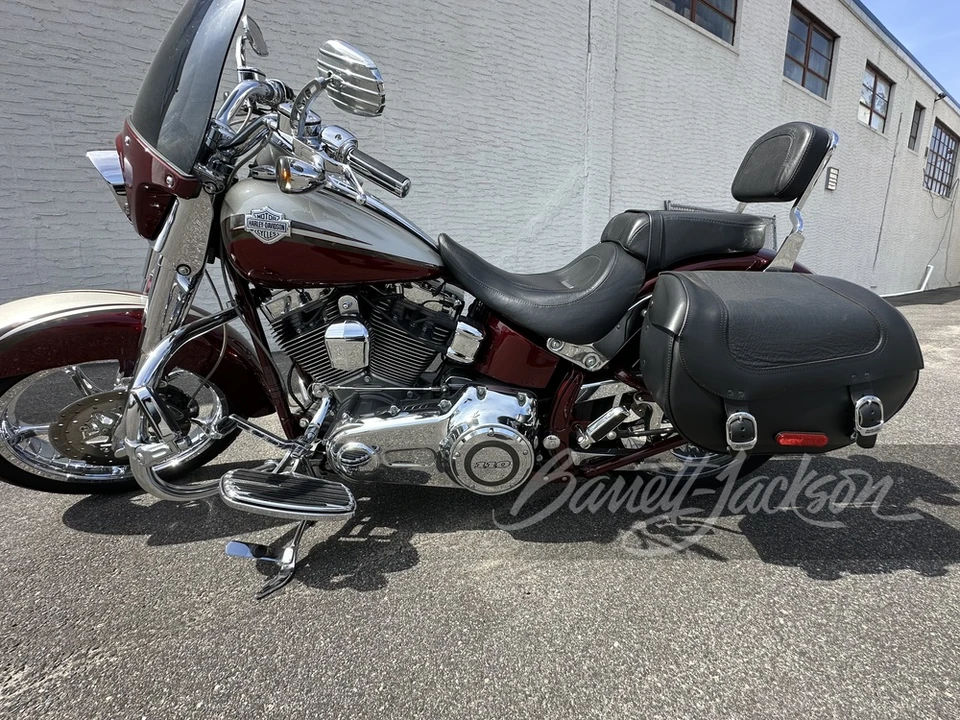2010 Harley-Davidson CVO - Image 7 of 7