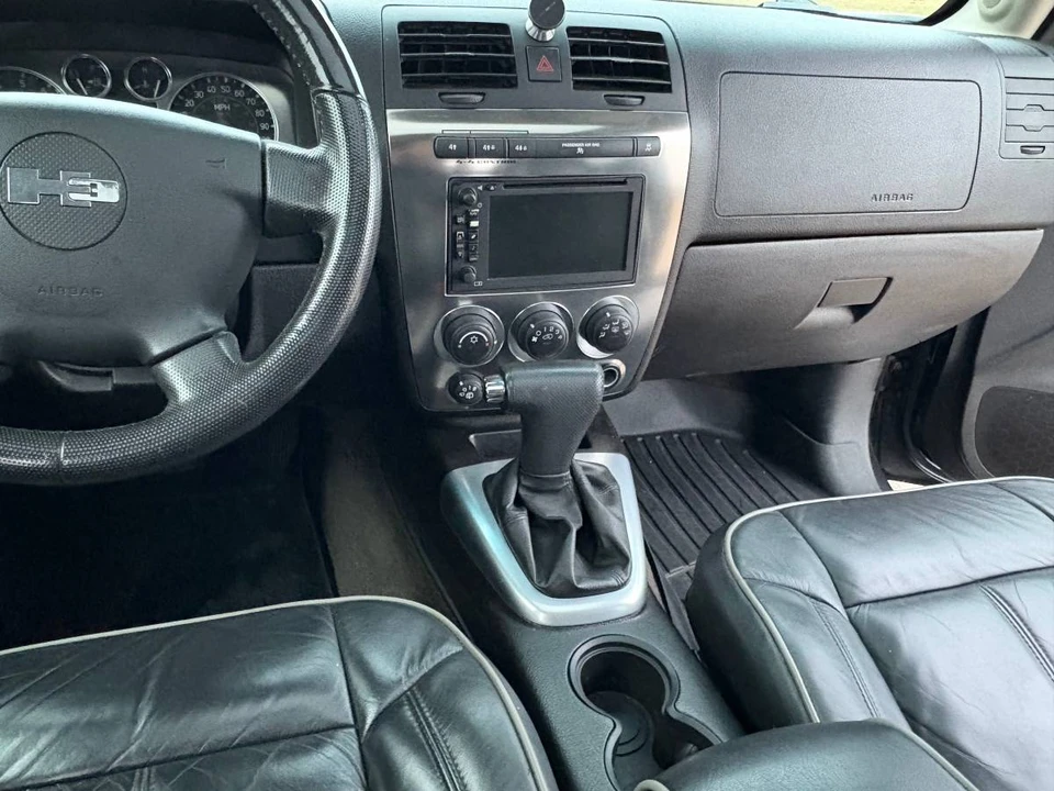 2010 Hummer Hummer H3 - Image 13 of 23