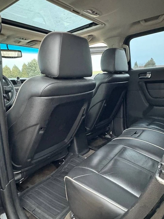 2010 Hummer Hummer H3 - Image 9 of 23