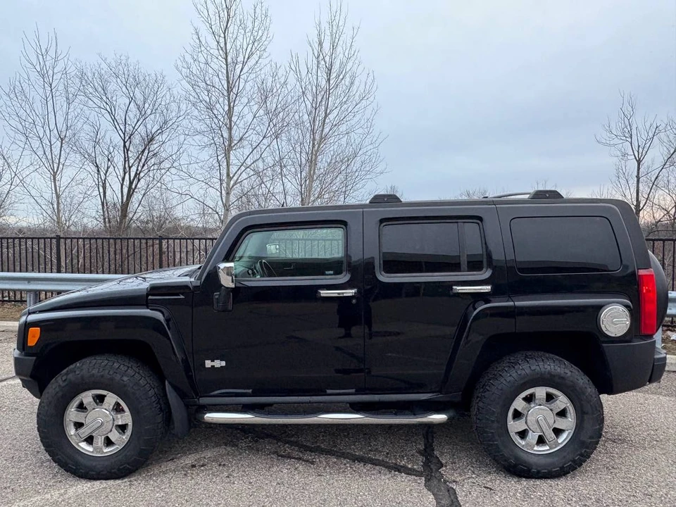 2010 Hummer Hummer H3 - Image 5 of 23