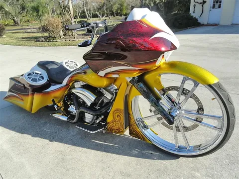 2010 Harley-Davidson Road Glide Custom Bagger