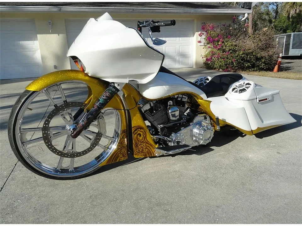 2010 Harley-Davidson Softail - Image 2 of 31
