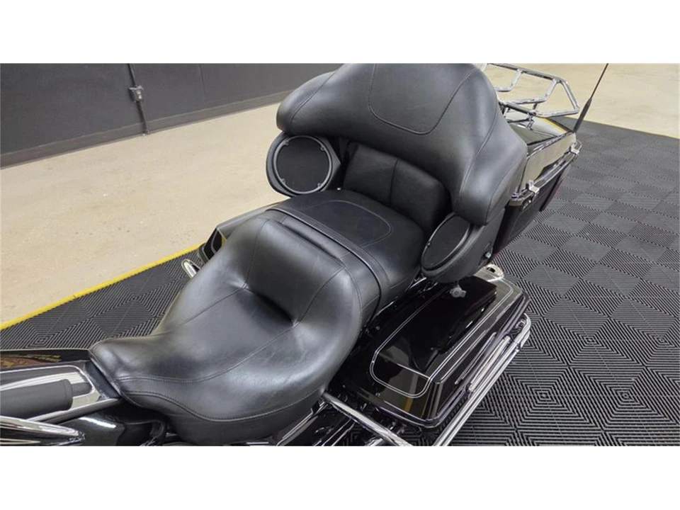 2010 Harley-Davidson Touring Twin Cam - Image 13 of 31
